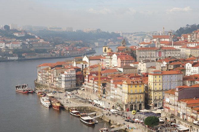 Galicia & North of Portugal, 6 day escorted tour from Madrid - Santiago de Compostela: Pilgrimage Power in a One-City Day