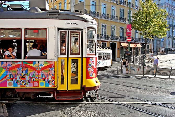 Galicia & North of Portugal, 6 day escorted tour from Madrid - Porto in a Day: Cathedral Views and Port Wine Cellar Time