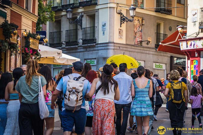 Guided Tour of Madrid of the Austrias and the Historic Center - Almudena Cathedral and the Royal Palace: what you see outside still matters