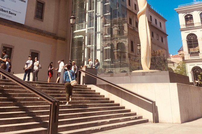 Guided tour of the Reina Sofia Museum in Madrid, entrance fees and pick up at the hotel. - Inside the museum: how fast entry changes the whole experience