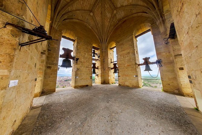 Guided Tour to Tower / Guided Tour of the Tower - Know Before You Go: Timing, Ticket Type, and Group Size
