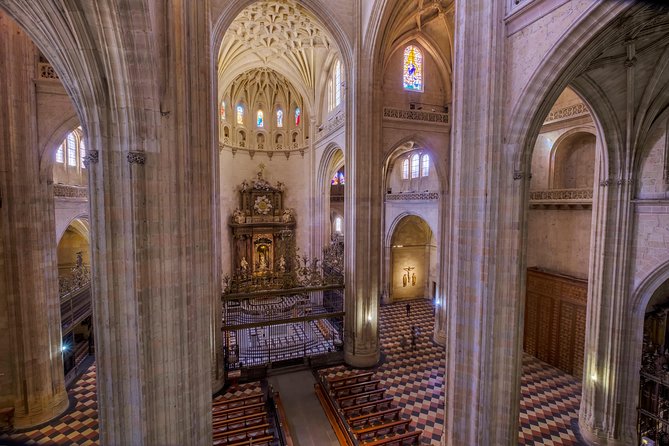 Guided visit "Meet the Lady of the Cathedrals" / Guided Visit to Cathedral - Price and value: why $7.92 is more than a bargain ticket