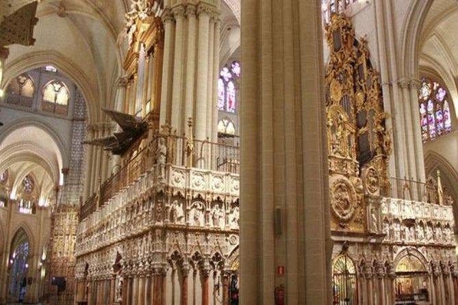 Guided visit of the Toledo Primatial Cathedral - Group size up to 50: expect a mix of pace and freedom