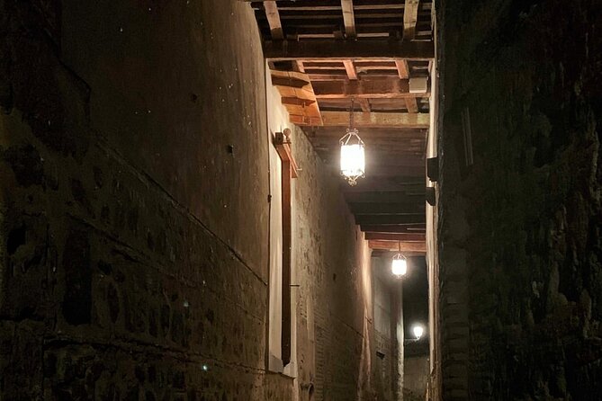 Guided Walking Tour of Immortal Toledo - Why Immortal Toledo Feels Different After Dark