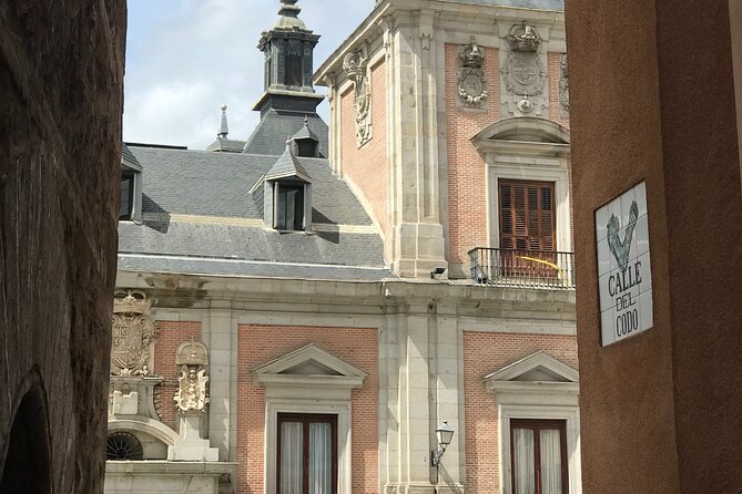 Half-Day Private Tour in Madrid with Art Historian Guide - The Royal Palace of Madrid: massive scale, museum reality