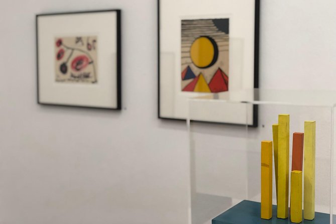 Hidden Art Galleries and Artist's Studio in Madrid - Who should book this (and who might not love it)