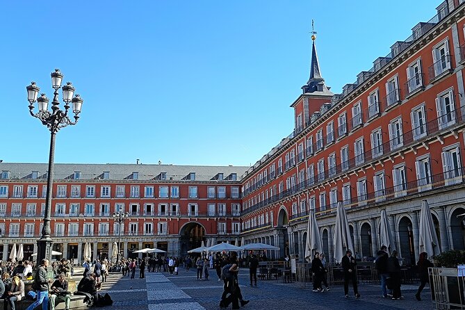 Highlights of Madrid - Small Group Walking Tour - Price and value: why $24 can work in Madrid