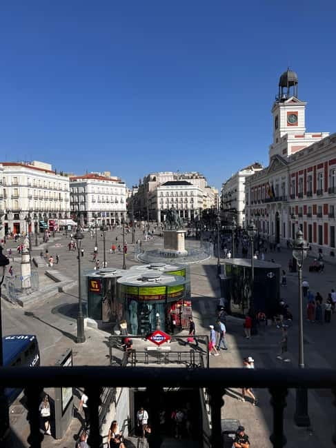 Historic Madrid on foot: From the Palace to Sol - Calle del Codo to Plaza Mayor: authors, markets, and a famous longevity claim