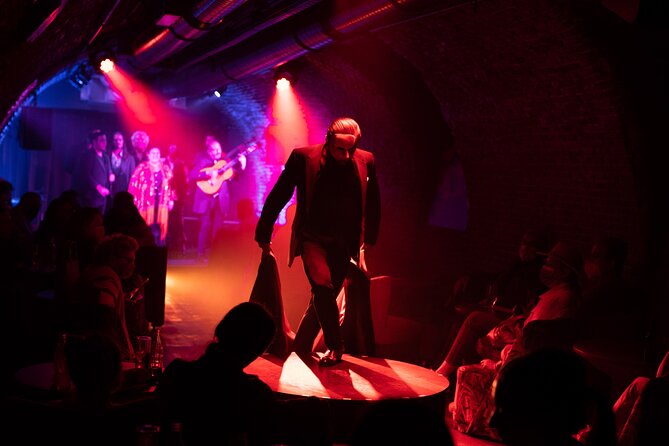 Intimate Flamenco Show & Spanish Drink in Madrid at La Carmela - The 1 hour 20 minutes: how the evening usually flows