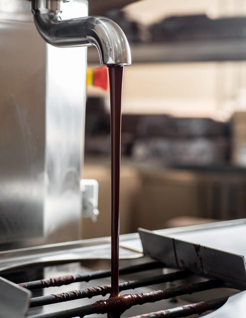 KAIACAO Bean to Bar and Design your own chocolate experience - Designing Your Own 75% Dark Bar with Toppings