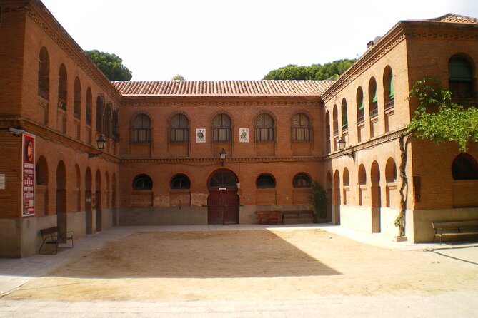 Las Ventas Madrid Bullring & Bullfighting Museum with Audioguide - Bullfighting Museum of Madrid: art, artifacts, and names you’ll recognize