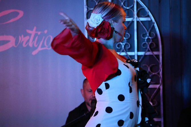 Local Flamenco Show with dinner at El Cortijo - Dinner at Taberna Flamenca El Cortijo: gazpacho, shared raciones, and drinks