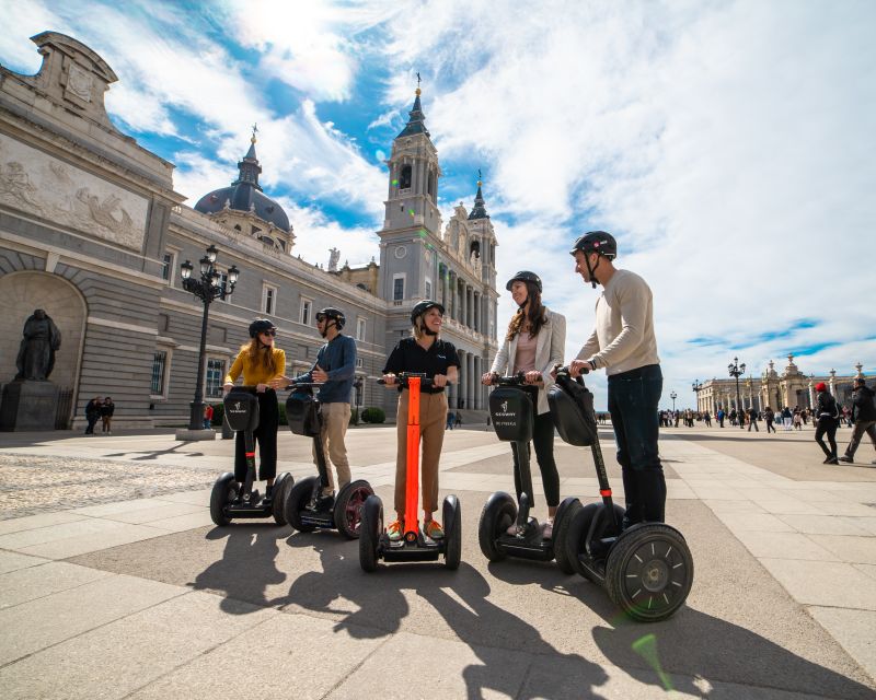 Madrid: 1.5-Hour Old Town Highlights Segway Tour - Madrid Rio, Matadero Madrid, and the return toward Puente del Rey