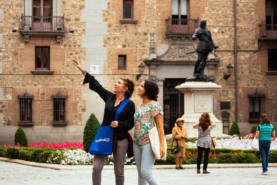 Madrid: 1.5-Hour Private Kick-Start Tour with a Local - Should you book this 1.5-hour private kick-start?