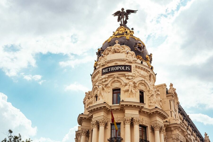 Madrid: 1.5-Hour Private Kick-Start Tour with a Local - The Madrid you want on day one: a private 90-minute orientation