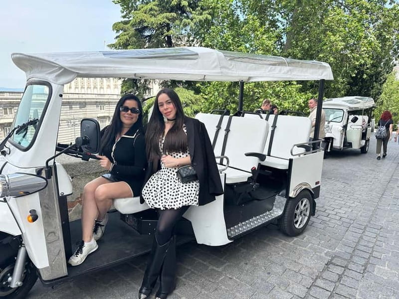 Madrid: 1 hour Highlight City Tour By Eco Tuk Tour - A 1-Hour Electric Tuk Tuk That Works on Day One