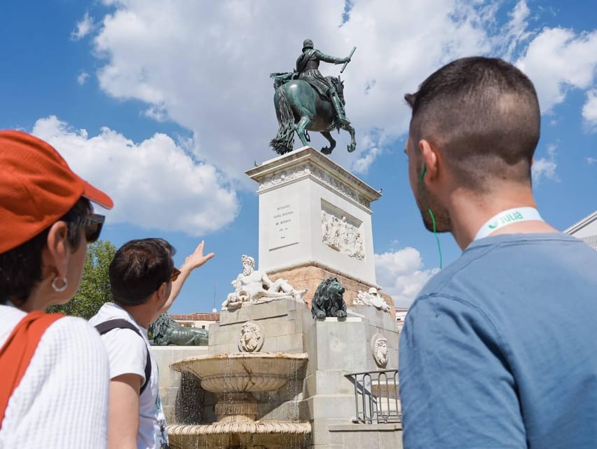 Madrid: 4-Hour Bus Tour with Royal Palace Admission - Plaza Mayor and Puerta del Sol: your orientation shortcut