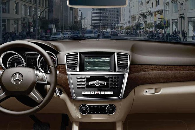 Madrid Airport to City Center: 1-Way Premium Private Transfer - Mercedes E-class comfort: what you’re really paying for