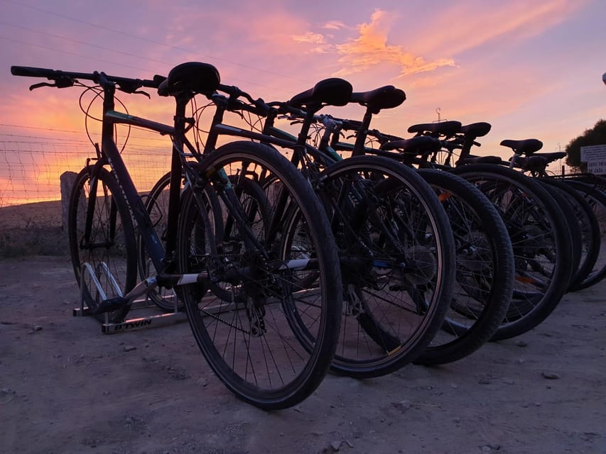 Madrid: bike rental - Start at Plaza España and get rolling quickly