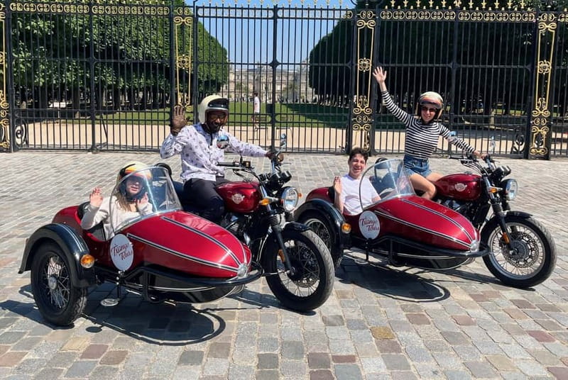 Madrid by Sidecar: The Ultimate Private Sidecar Tour (2 Hrs) - El Retiro Park from the road: a green pause with time to orient