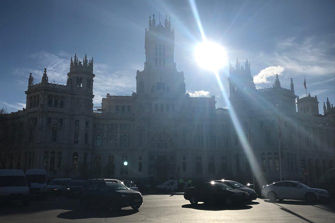 Madrid City Center and Retiro Park Running Private Tour - Royal Palace views without paid entry tickets