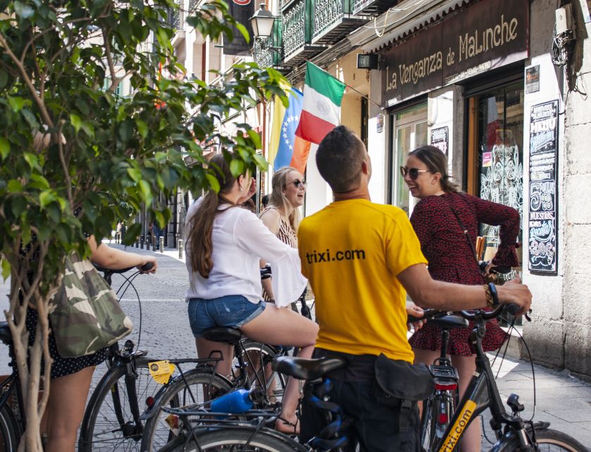 Madrid: City Highlights Private Bike Tour - Chueca and Malasaña: the neighborhoods where Madrid shows its personality