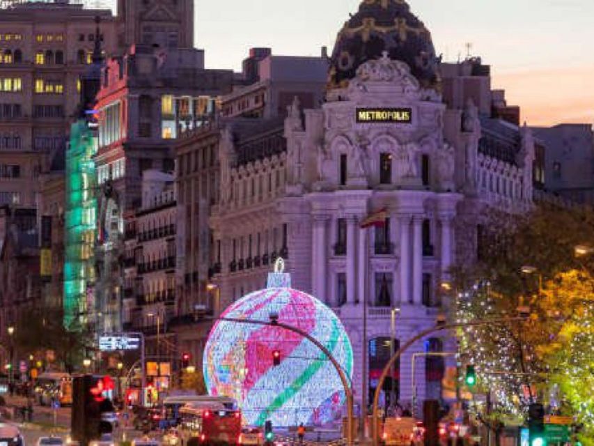 Madrid: City Highlights Tuk Tuk Tour - Los Jerónimos Start: A Calm Kickoff Before the Main Sights
