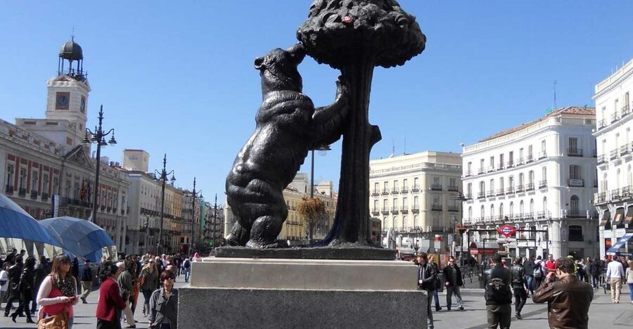 Madrid City Tour: Culture and History - How the Habsburg story makes the Royal Palace area click