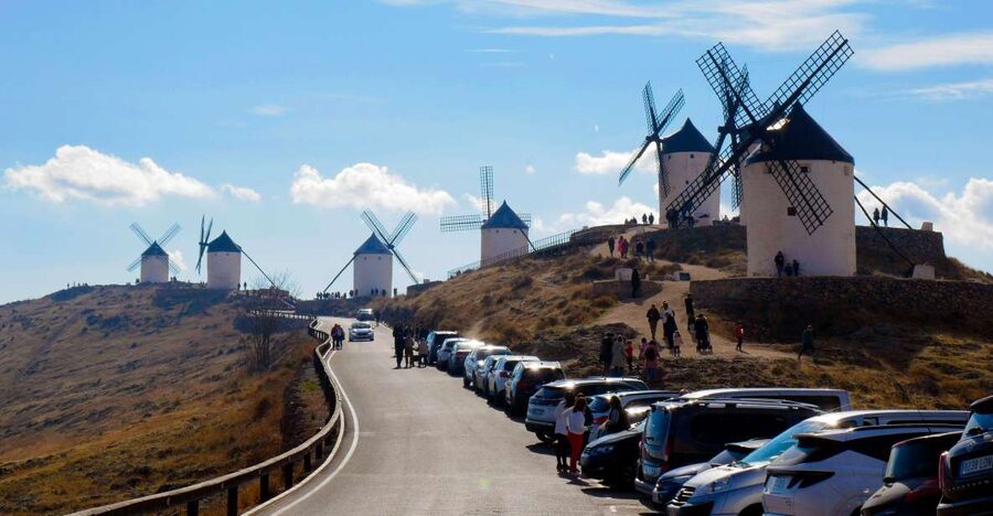Madrid: Don Quixote de la Mancha Windmills & Toledo Tour - Don Quixote Windmills in Consuegra: the views you can’t fake