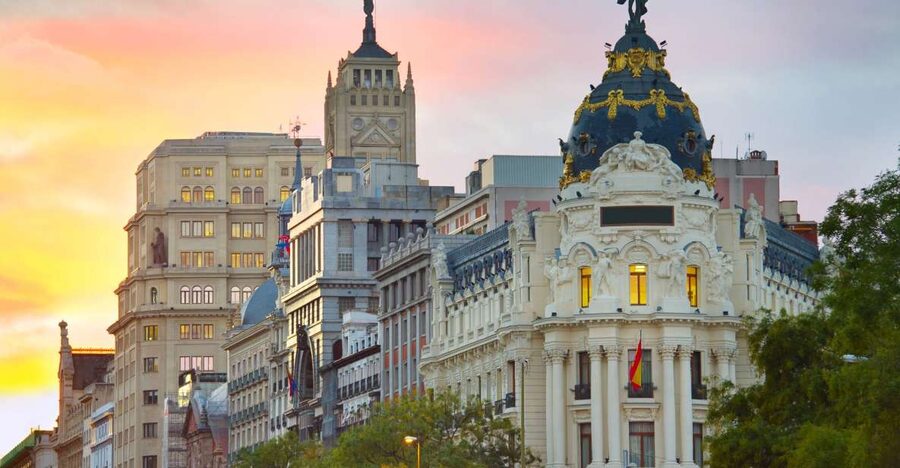 Madrid: El Retiro Park & City Sightseeing Audio Tour - Key things to know before you download