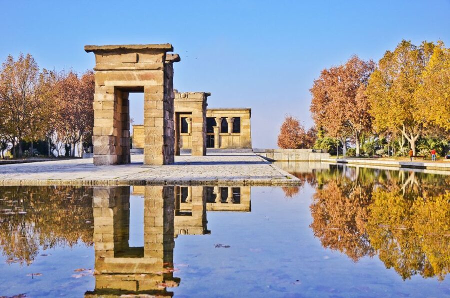 Madrid: El Retiro Park & City Sightseeing Audio Tour - Price and Value: $17 for Stories That Keep