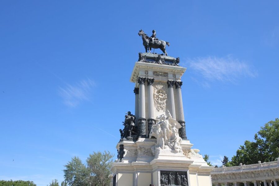 Madrid: El Retiro Park Self-Guided Audio Tour - Key highlights worth planning around