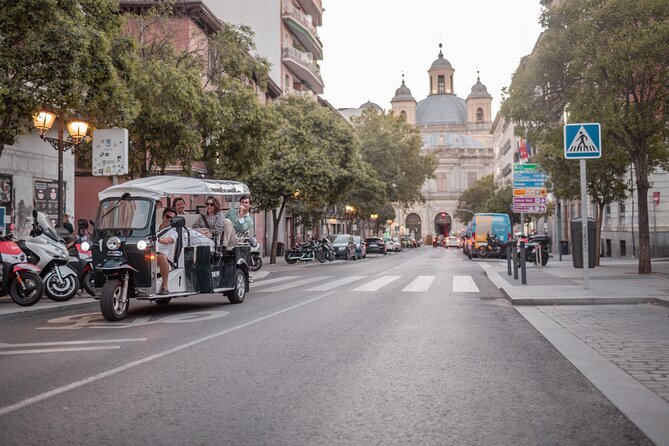 Madrid Expert Plus Tour with Local Guide in Eco Tuk Tuk Private - Las Ventas, Barrio Salamanca streets, and seeing Madrid’s style shifts in one ride