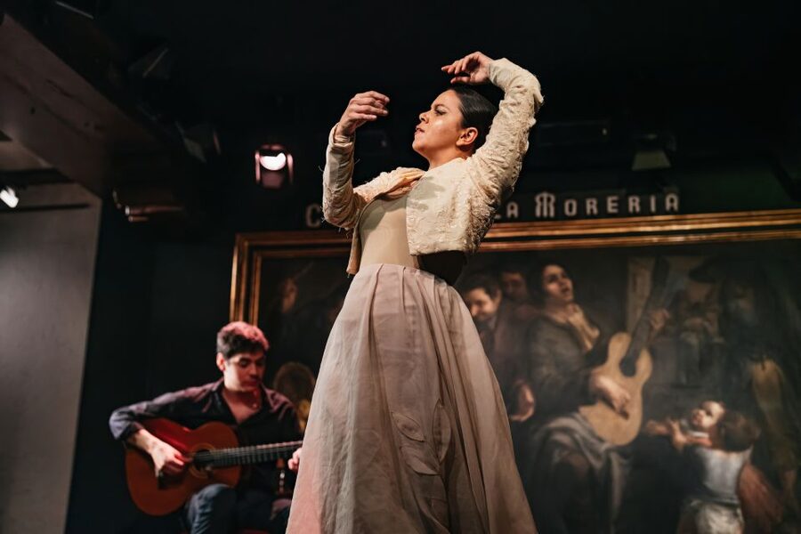 Madrid: Flamenco Show at Corral de la Moreria - Who should book this flamenco show (and who should think twice)