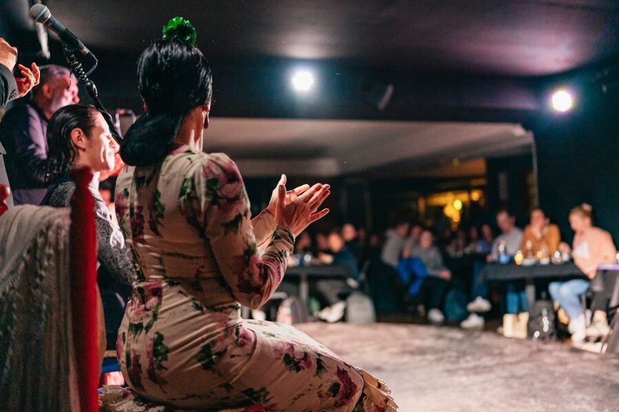 Madrid: Flamenco Show at Tablao Las Carboneras - Arriving and getting seated: the view is part of the show