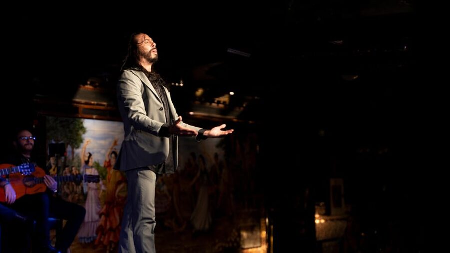 Madrid: Flamenco Show&Drink at Tablao 1911 (World's Oldest) - Practical tips so your night feels smooth (and not rushed)