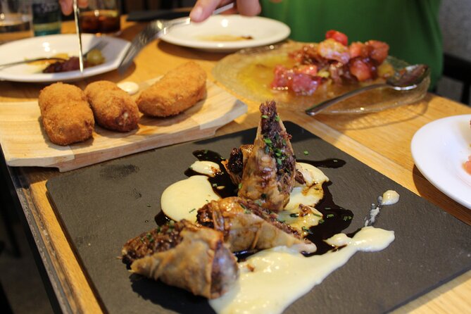 Madrid Food Tour - Tapas Walking Tour - Mercado San Miguel: the loud, colorful starting point