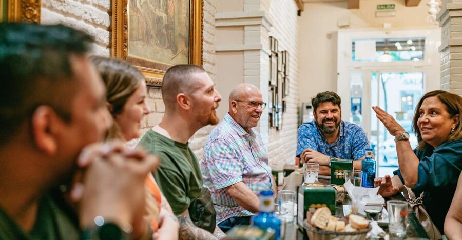 Madrid: Food & Wine Tour with 10 Tapas & 4 Drinks Included - Key points to know before you go