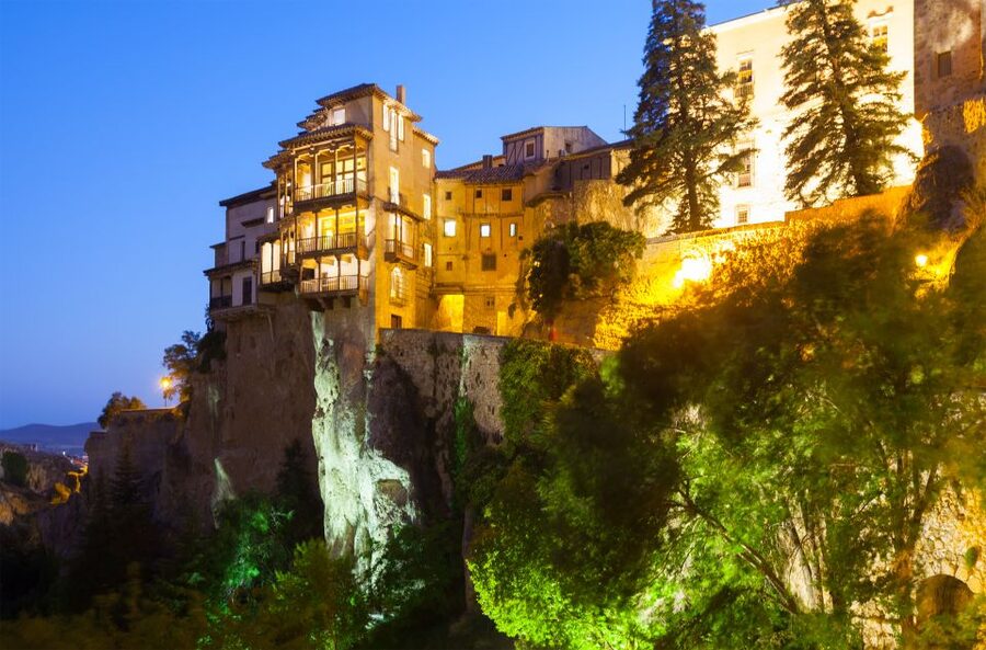 Madrid:Full Day Trip to Cuenca, Cathedral and Hanging Houses - The bus ride through Castilla-La Mancha: worth it, not wasted