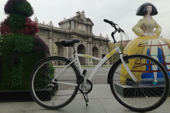 Madrid Fun and Sightseeing Bike Tour - Logistics that matter for a smooth start
