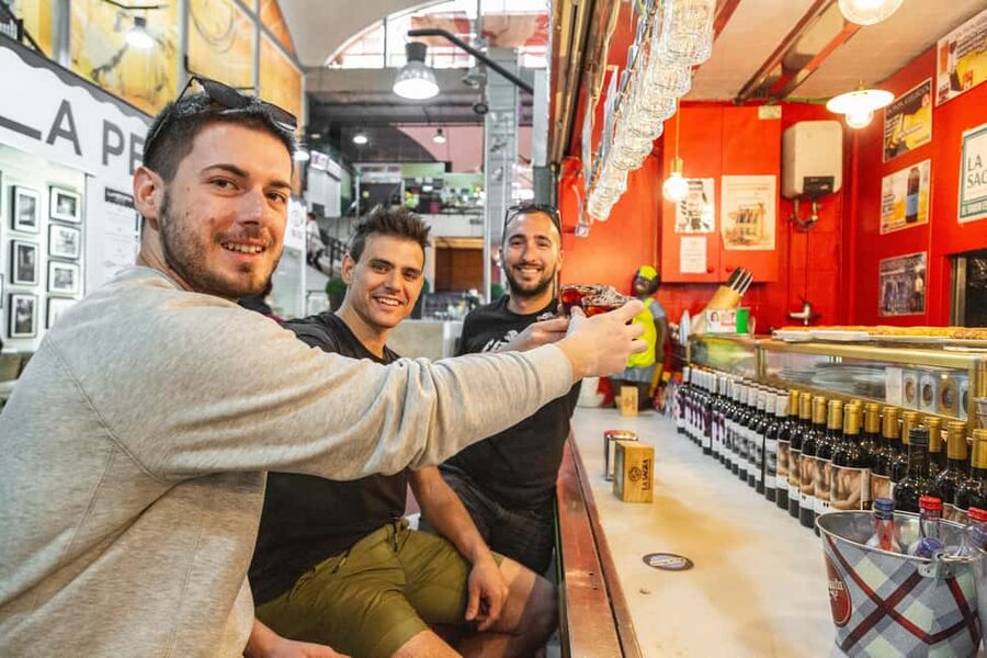 Madrid: Guided Food Tour with Authentic Tapas & Delicacies - Two Ways to Eat Your Way Through Madrid’s Historic Centre