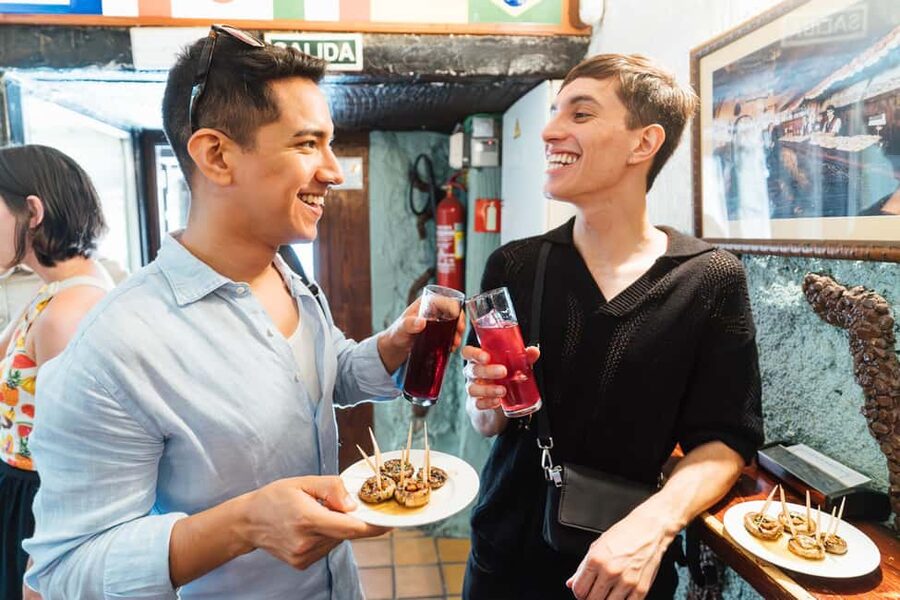 Madrid: Guided Food Tour with Tapas Tastings and Drinks - Five eateries, nine tastings: what you can expect to eat
