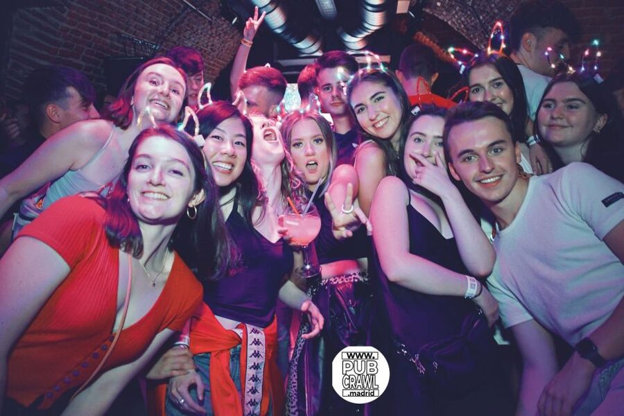 Madrid: Guided Pub Crawl Madrid Experience and Club Entry - Madrid Nightlife, Built Around 5 Stops (And a Real Host)