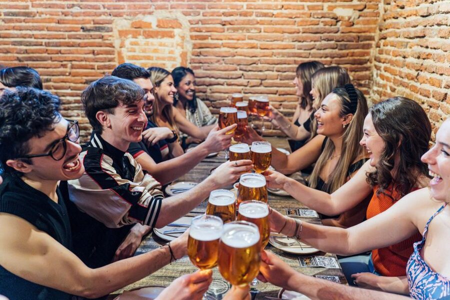 Madrid: Guided Tapas Food Tour with Dinner - Drinks, Social Energy, and Who This Tour Suits Best