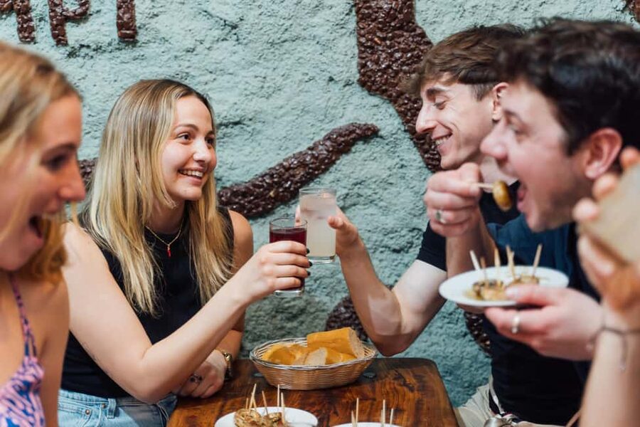 Madrid: Guided Tapas Food Tour with Dinner - Sol + Madrid Centro Walk: The Sightseeing Part That Doesn’t Eat Your Meal