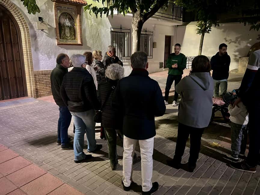 Madrid: Guided tour of the Madrid of the Hapsburgs - Calle Mayor: the “everyday life” corridor where stories travel