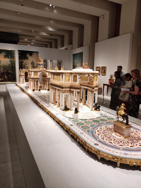 Madrid: Guided Tour of the Royal Collections Gallery - Guide, audio, and languages: how you’ll get the most out of the objects