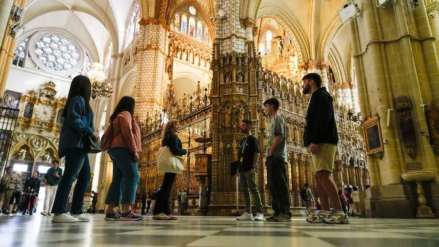 Madrid: Guided Tour of Toledo with Cathedral Visit - Morning vs Afternoon: Matching Your Tour to Cathedral and Church Tickets