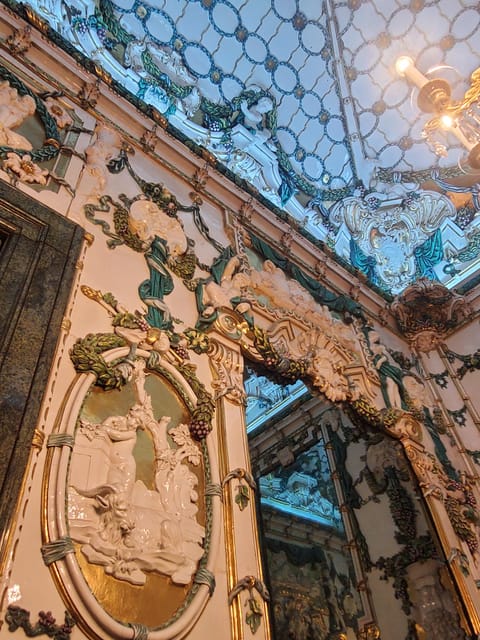 Madrid: Guided visit at the Royal Palace with tour guide - Key highlights you’ll care about