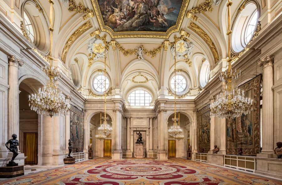 Madrid: Guided Visit to the Royal Palace - Art and Ceiling Paintings: Giaquinto and Tiepolo Up Close